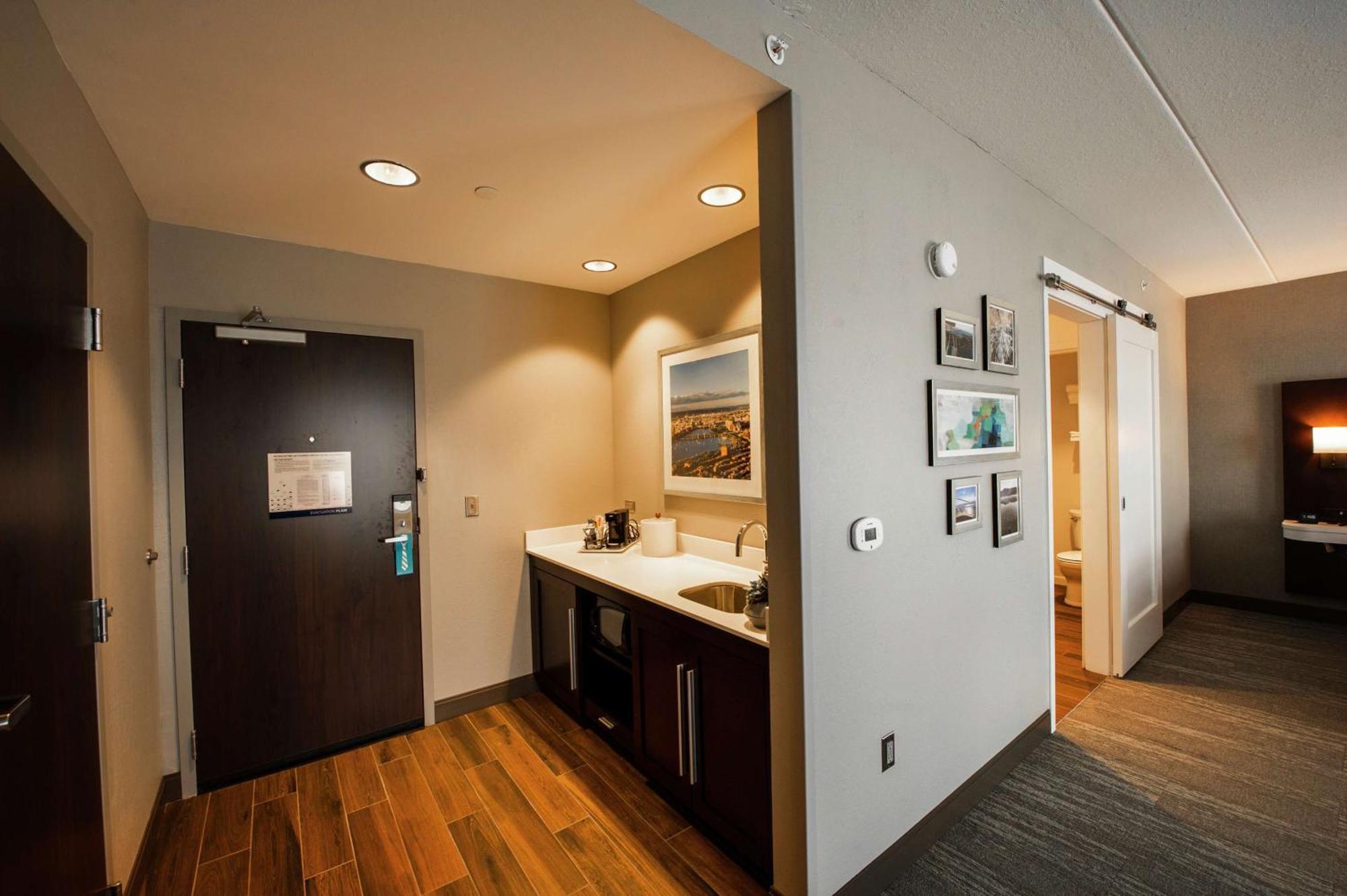 Hampton Inn & Suites/Foxborough/Mansfield Bagian luar foto