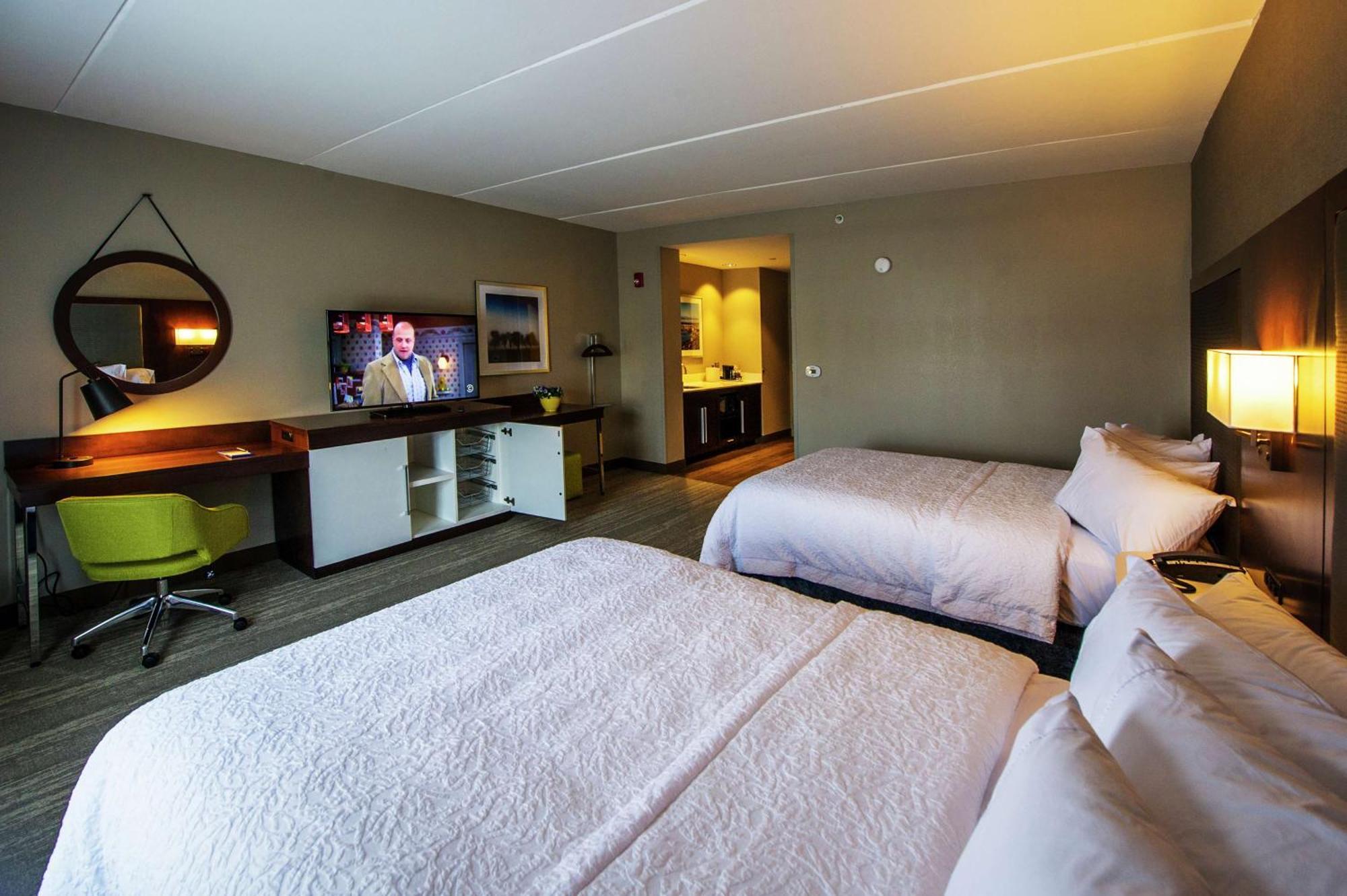 Hampton Inn & Suites/Foxborough/Mansfield Bagian luar foto