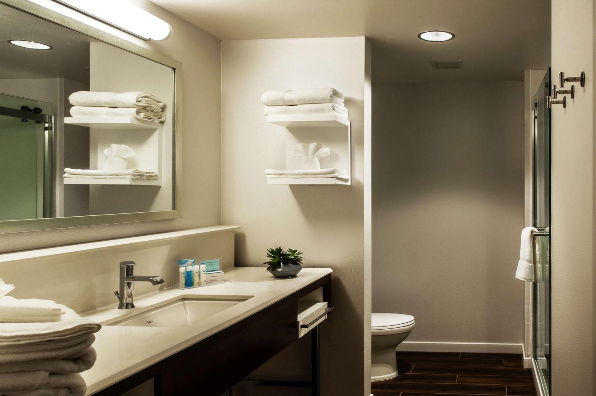 Hampton Inn & Suites/Foxborough/Mansfield Bagian luar foto