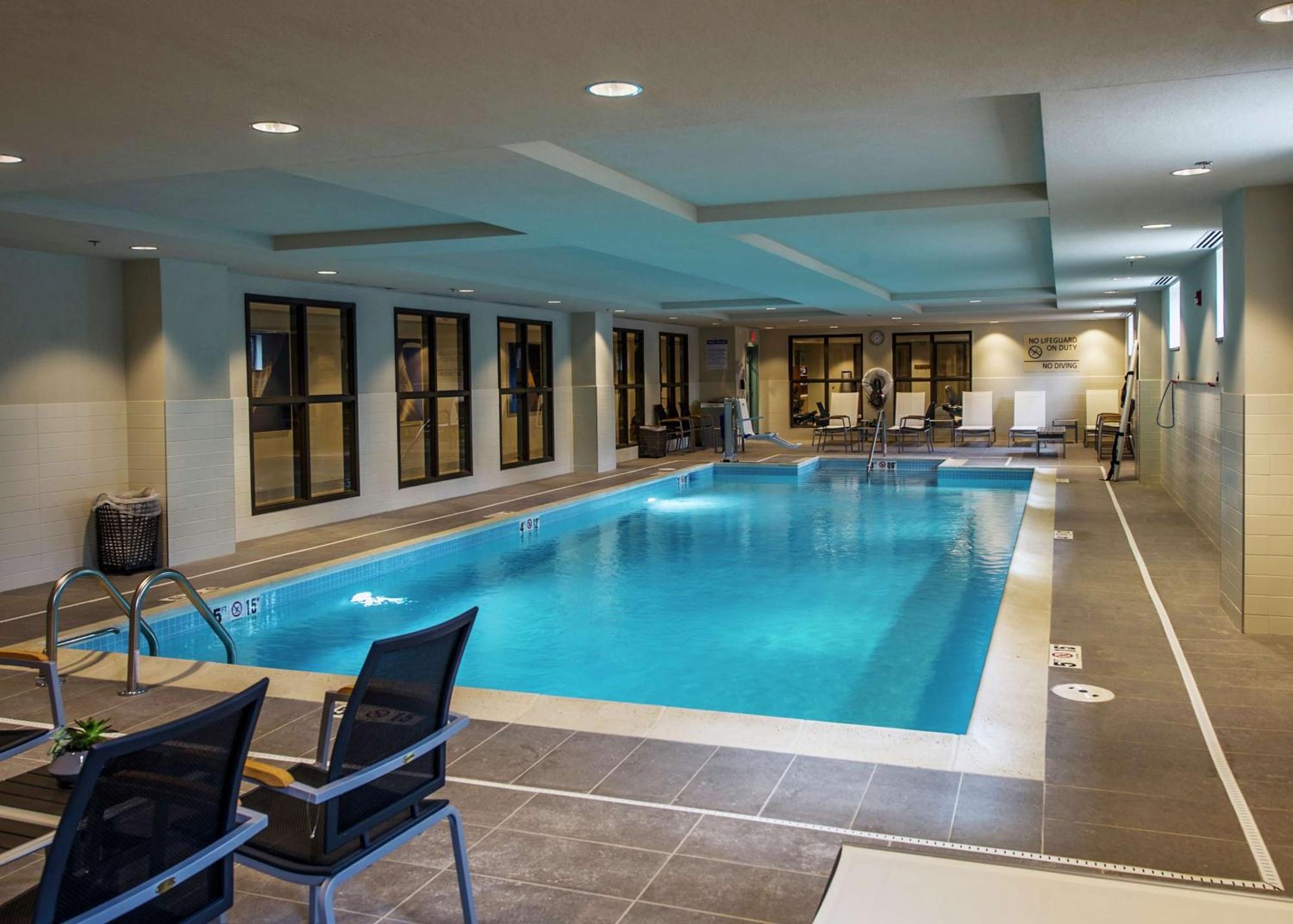Hampton Inn & Suites/Foxborough/Mansfield Bagian luar foto
